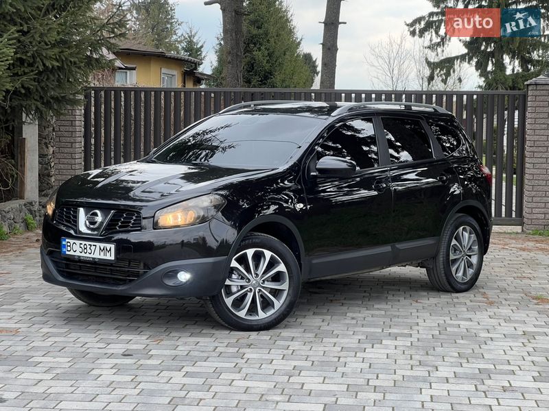Внедорожник / Кроссовер Nissan Qashqai+2 2010 в Староконстантинове