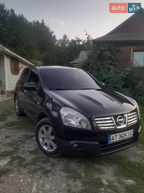 Внедорожник / Кроссовер Nissan Qashqai 2008 в Ивано-Франковске