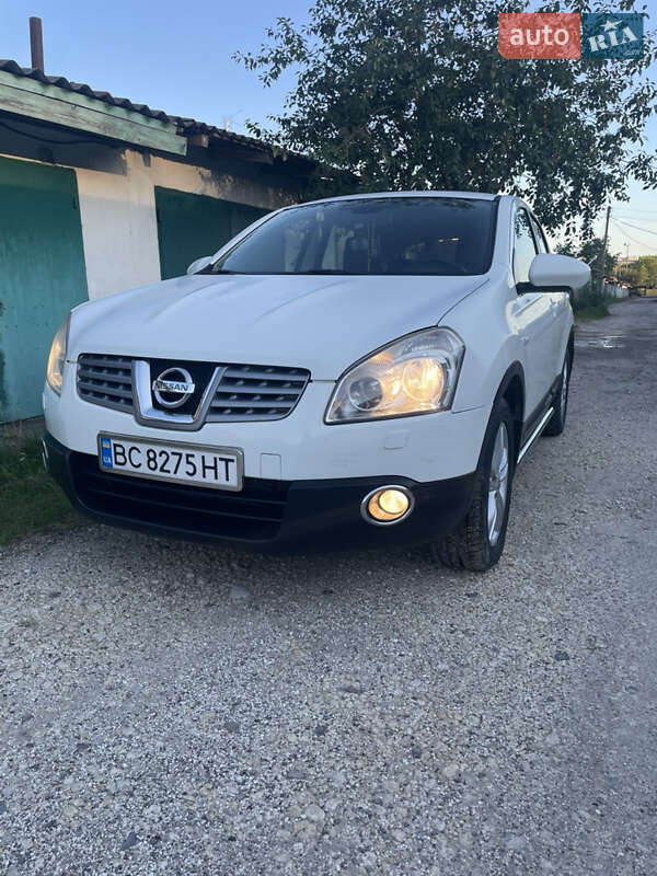 Позашляховик / Кросовер Nissan Qashqai 2010 в Радехові