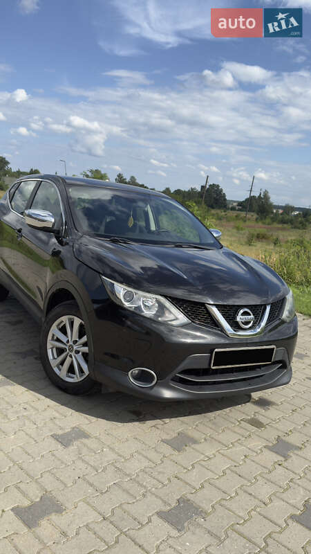 Позашляховик / Кросовер Nissan Qashqai 2015 в Яворові Позашляховик / Кросовер Nissan Qashqai 2015 в Яворові