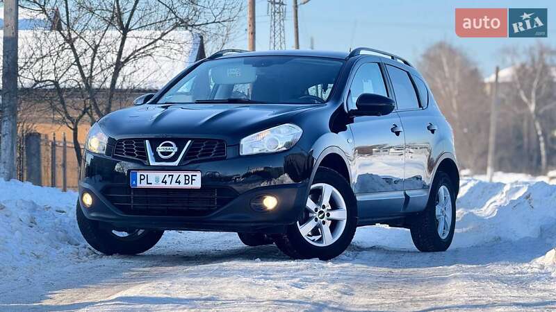 Внедорожник / Кроссовер Nissan Qashqai 2013 в Стрые