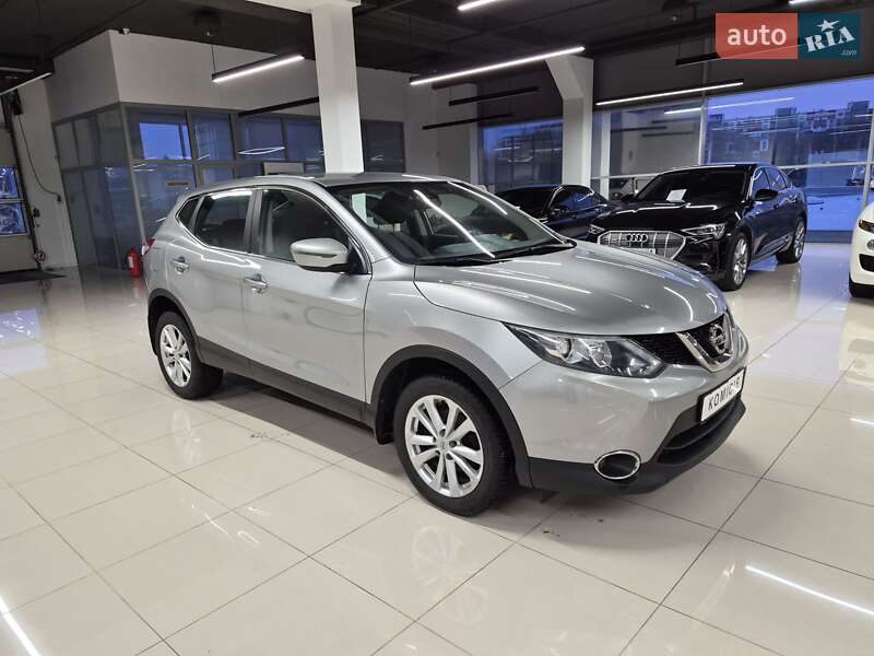 Внедорожник / Кроссовер Nissan Qashqai 2017 в Хмельницком Внедорожник / Кроссовер Nissan Qashqai 2017 в Хмельницком