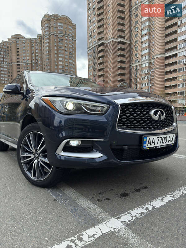 Внедорожник / Кроссовер Infiniti QX60 2016 в Киеве