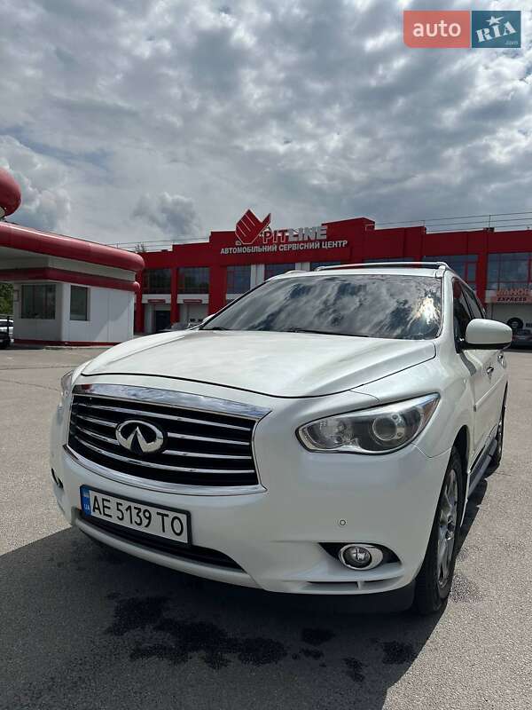 Внедорожник / Кроссовер Infiniti QX60 2015 в Днепре Внедорожник / Кроссовер Infiniti QX60 2015 в Днепре