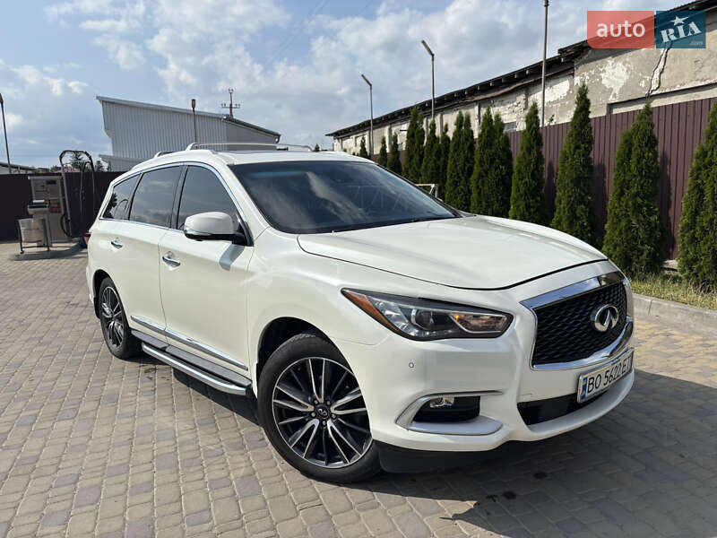 Позашляховик / Кросовер Infiniti QX60 2017 в Тернополі Позашляховик / Кросовер Infiniti QX60 2017 в Тернополі