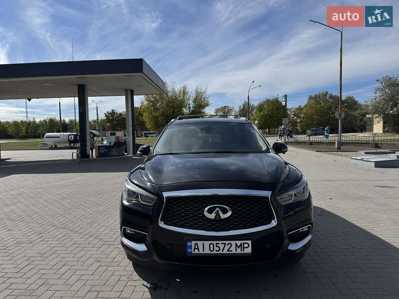Внедорожник / Кроссовер Infiniti QX60 2016 в Киеве