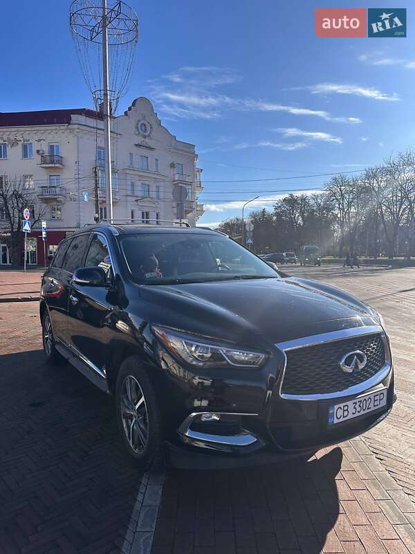 Позашляховик / Кросовер Infiniti QX60 2018 в Чернігові Позашляховик / Кросовер Infiniti QX60 2018 в Чернігові