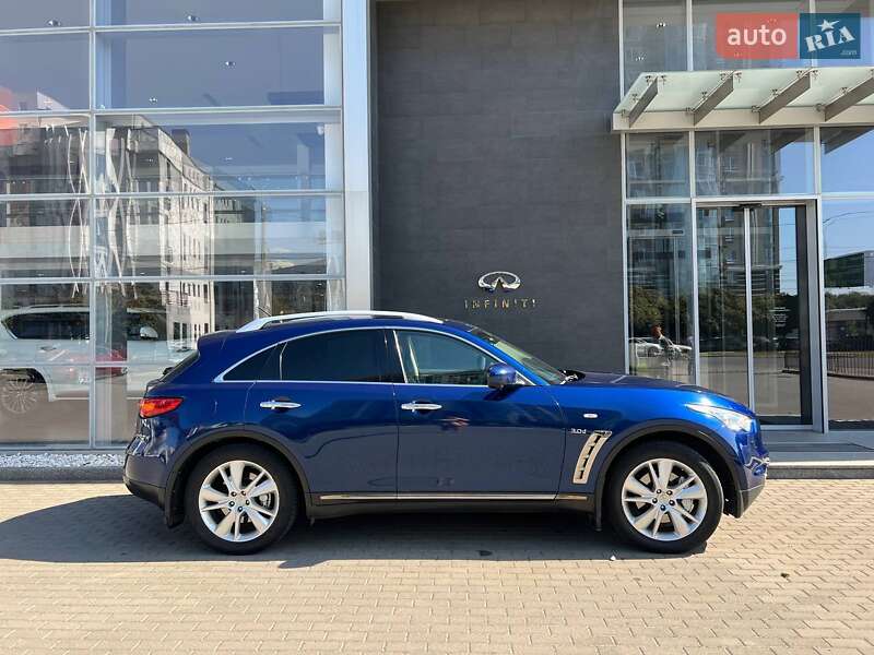 Внедорожник / Кроссовер Infiniti QX70 2013 в Хмельницком Внедорожник / Кроссовер Infiniti QX70 2013 в Хмельницком