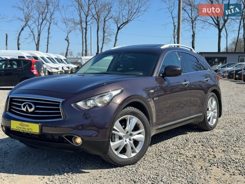 Позашляховик / Кросовер Infiniti QX70 2013 в Умані
