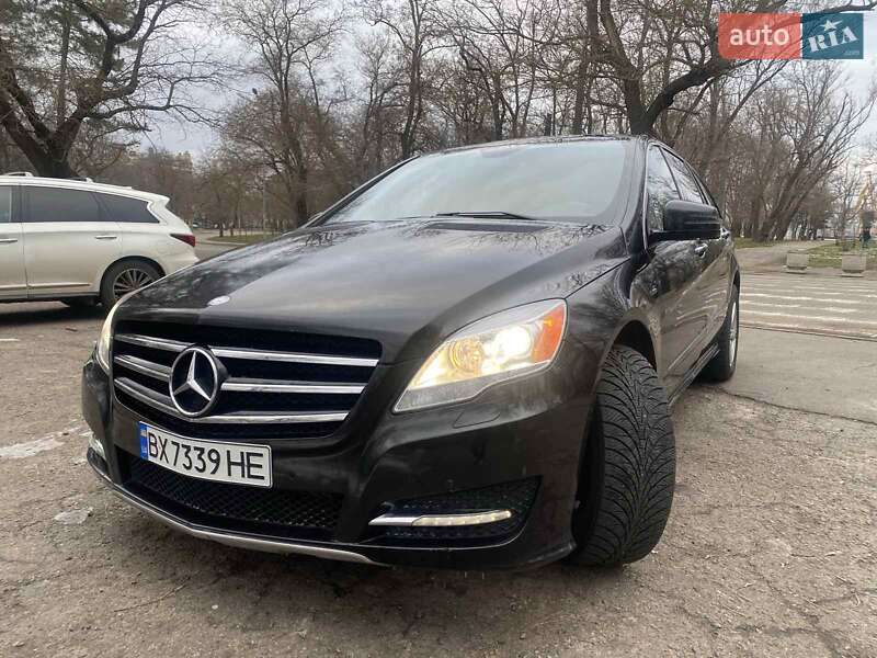 Універсал Mercedes-Benz R-Class 2011 в Хмельницькому Універсал Mercedes-Benz R-Class 2011 в Хмельницькому