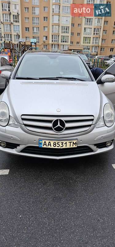 Мінівен Mercedes-Benz R-Class 2007 в Києві Мінівен Mercedes-Benz R-Class 2007 в Києві