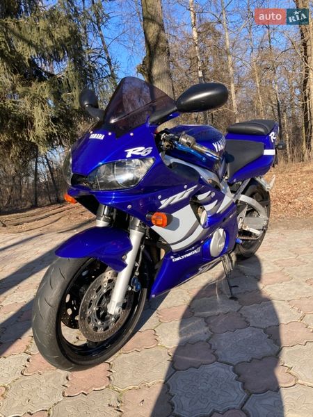Спортбайк Yamaha R6 2001 в Виннице