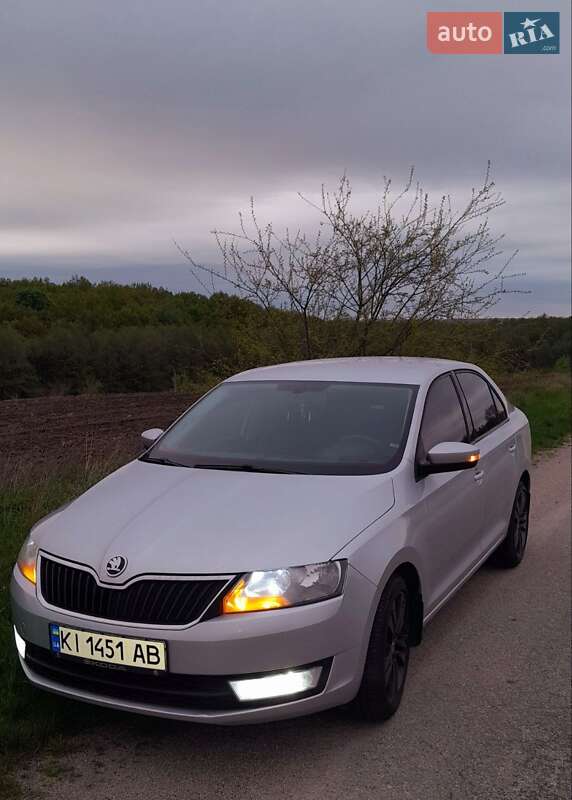 Лифтбек Skoda Rapid 2016 в Киеве