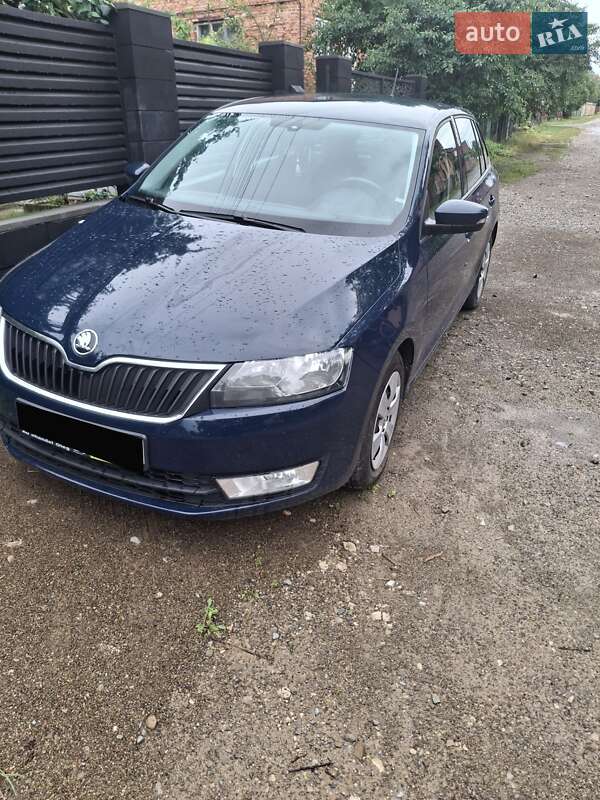 Хэтчбек Skoda Rapid 2017 в Надворной Хэтчбек Skoda Rapid 2017 в Надворной