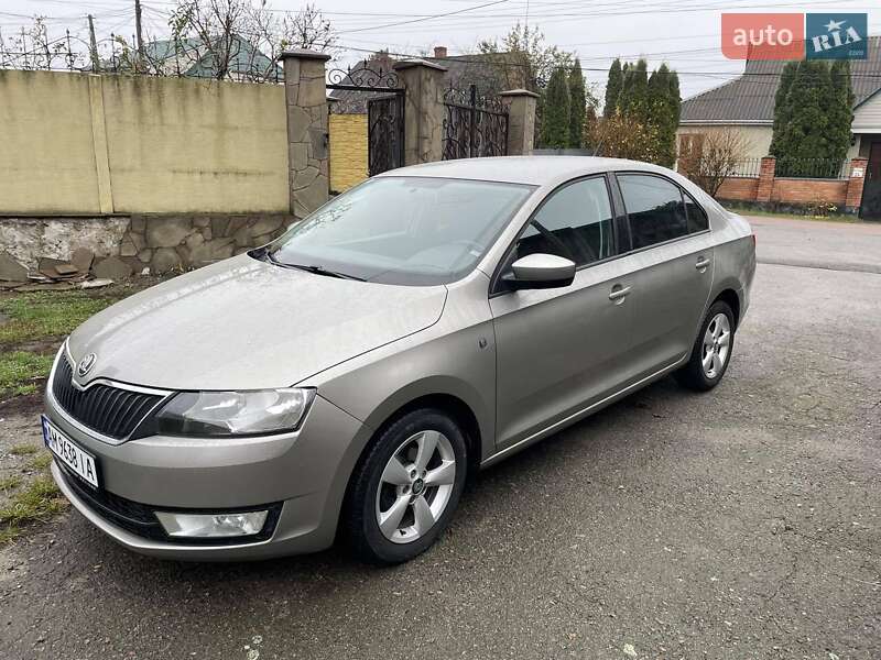 Лифтбек Skoda Rapid 2013 в Житомире