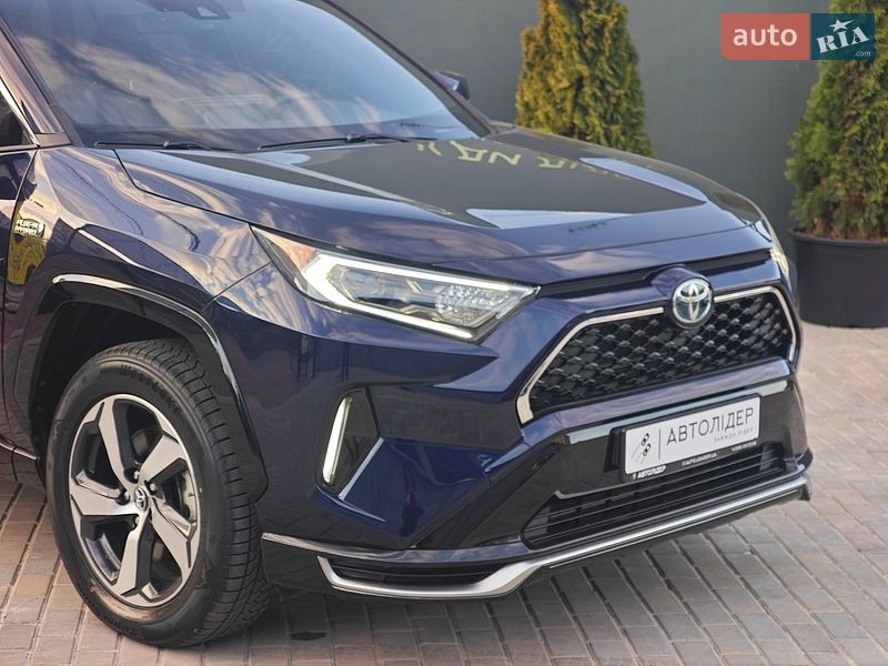 Внедорожник / Кроссовер Toyota RAV4 PHEV 2021 в Одессе