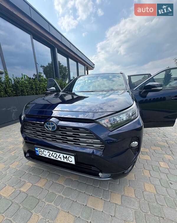 Позашляховик / Кросовер Toyota RAV4 2020 в Самборі