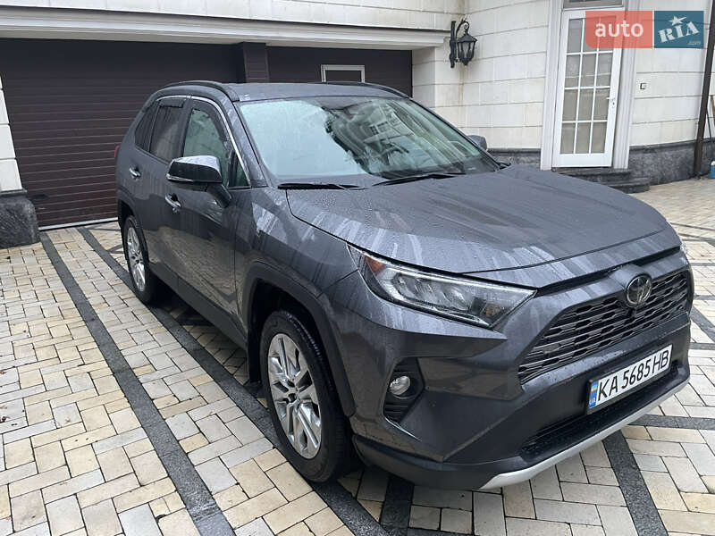 Внедорожник / Кроссовер Toyota RAV4 2019 в Киеве Внедорожник / Кроссовер Toyota RAV4 2019 в Киеве