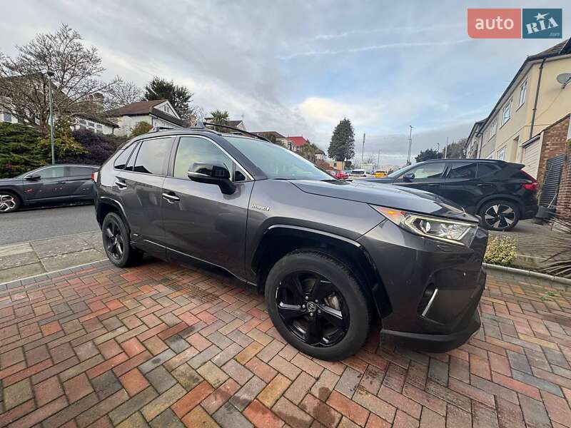 Позашляховик / Кросовер Toyota RAV4 2020 в Одесі
