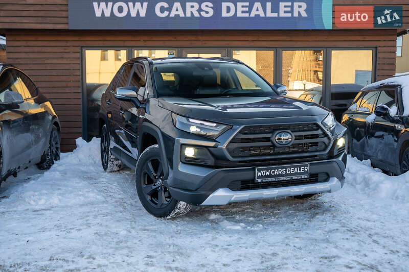 Позашляховик / Кросовер Toyota RAV4 2020 в Києві