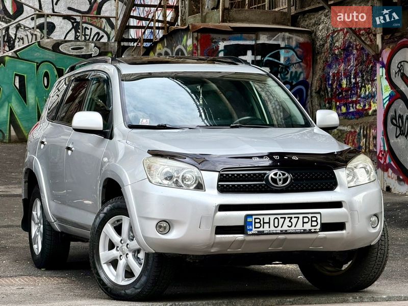 Внедорожник / Кроссовер Toyota RAV4 2008 в Одессе