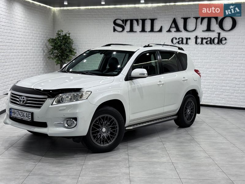 Позашляховик / Кросовер Toyota RAV4 2011 в Одесі Позашляховик / Кросовер Toyota RAV4 2011 в Одесі