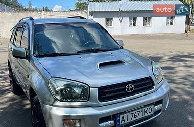 Внедорожник / Кроссовер Toyota RAV4 2002 в Иванкове