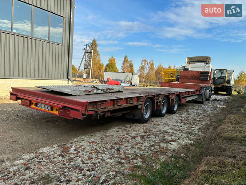 Низкорамная платформа ACTM RB 2001 в Долине Низкорамная платформа ACTM RB 2001 в Долине