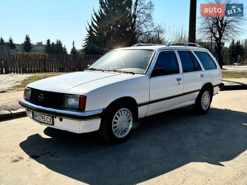 Универсал Opel Rekord 1979 в Житомире Универсал Opel Rekord 1979 в Житомире