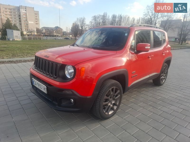 Внедорожник / Кроссовер Jeep Renegade 2015 в Черкассах