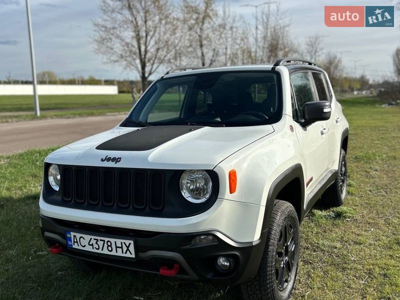 Позашляховик / Кросовер Jeep Renegade 2017 в Києві