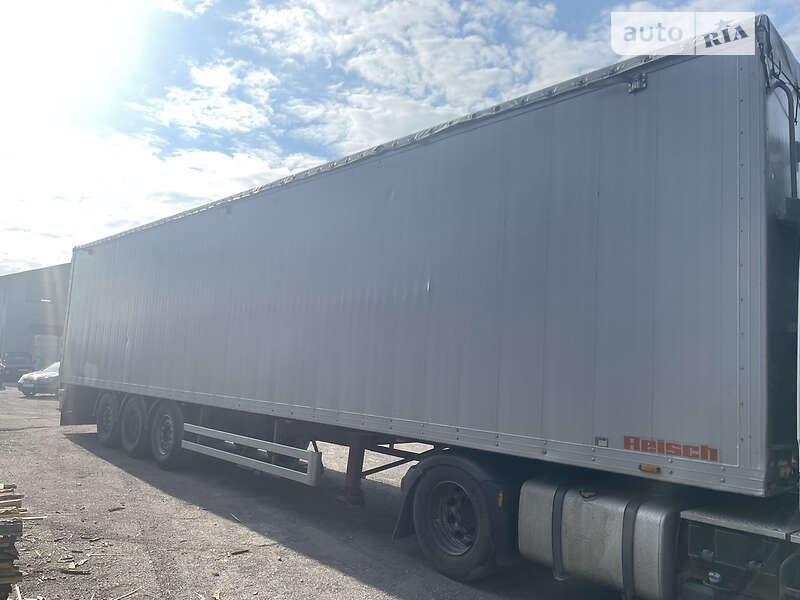 Зерновоз - полуприцеп Reisch RHKS 2008 в Хусте