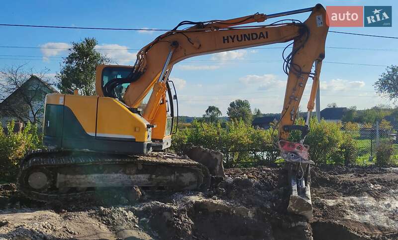 Гусеничный экскаватор Hyundai ROBEX 2016 в Луцке Гусеничный экскаватор Hyundai ROBEX 2016 в Луцке