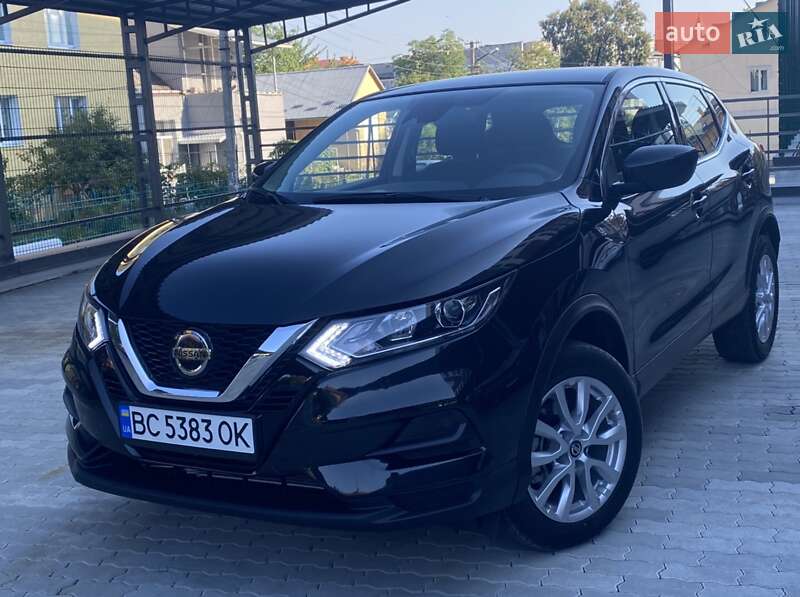 Внедорожник / Кроссовер Nissan Rogue Sport 2021 в Дрогобыче
