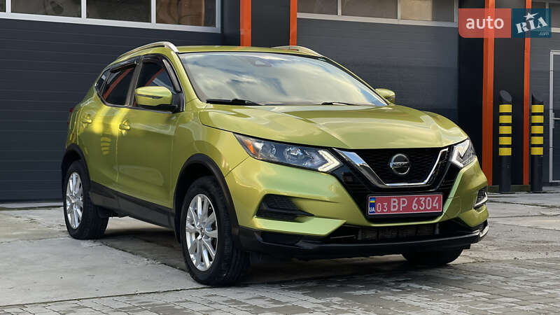 Внедорожник / Кроссовер Nissan Rogue Sport 2020 в Самборе