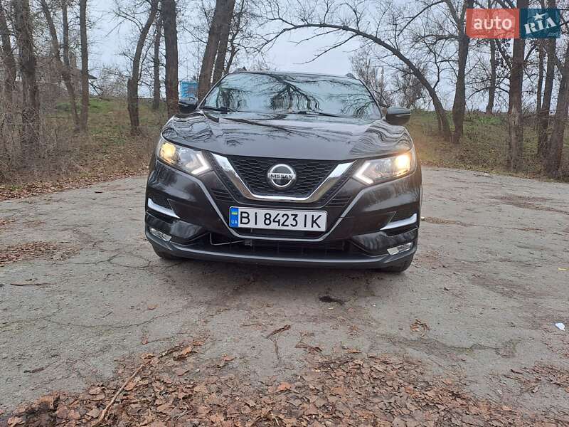 Внедорожник / Кроссовер Nissan Rogue Sport 2020 в Кременчуге Внедорожник / Кроссовер Nissan Rogue Sport 2020 в Кременчуге