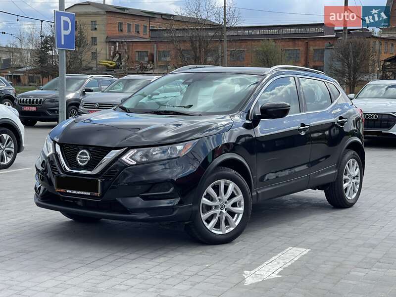 Внедорожник / Кроссовер Nissan Rogue Sport 2020 в Львове