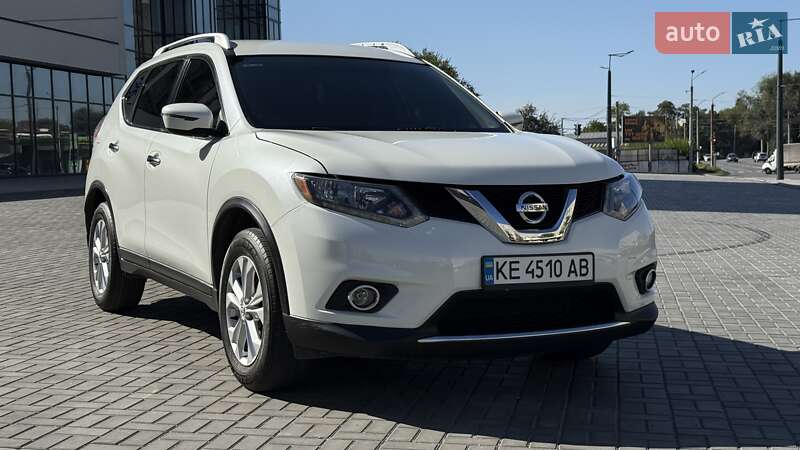 Позашляховик / Кросовер Nissan Rogue 2016 в Дніпрі
