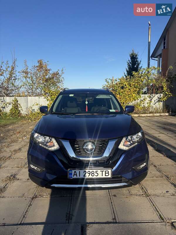 Внедорожник / Кроссовер Nissan Rogue 2018 в Василькове Внедорожник / Кроссовер Nissan Rogue 2018 в Василькове