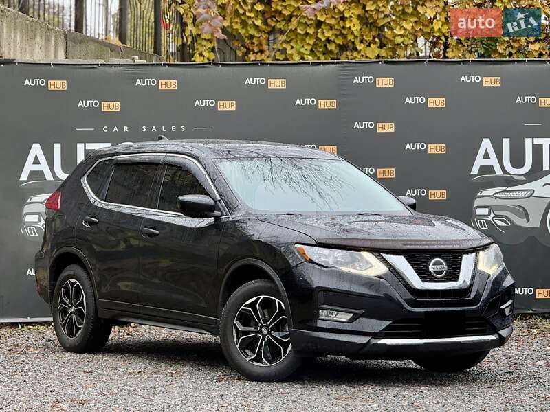 Внедорожник / Кроссовер Nissan Rogue 2018 в Харькове