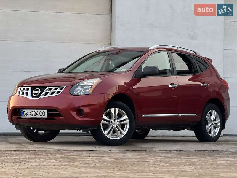 Внедорожник / Кроссовер Nissan Rogue 2015 в Сарнах