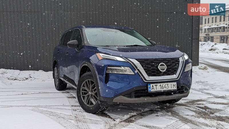 Внедорожник / Кроссовер Nissan Rogue 2021 в Ивано-Франковске
