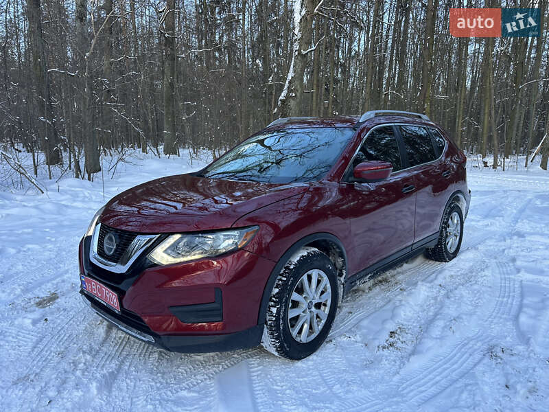 Внедорожник / Кроссовер Nissan Rogue 2018 в Броварах