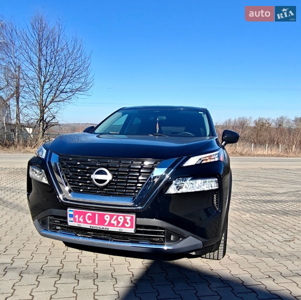 Внедорожник / Кроссовер Nissan Rogue 2022 в Хмельницком
