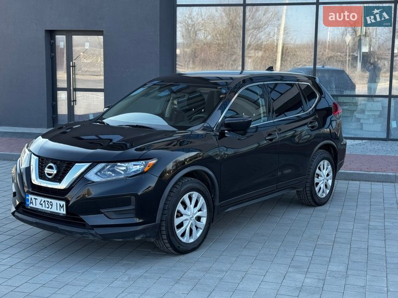Внедорожник / Кроссовер Nissan Rogue 2016 в Ивано-Франковске