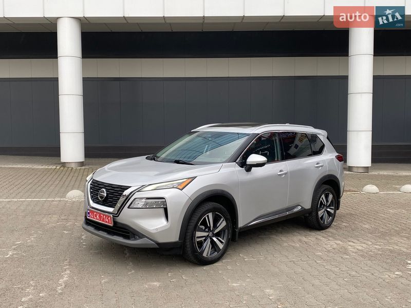 Внедорожник / Кроссовер Nissan Rogue 2021 в Киеве