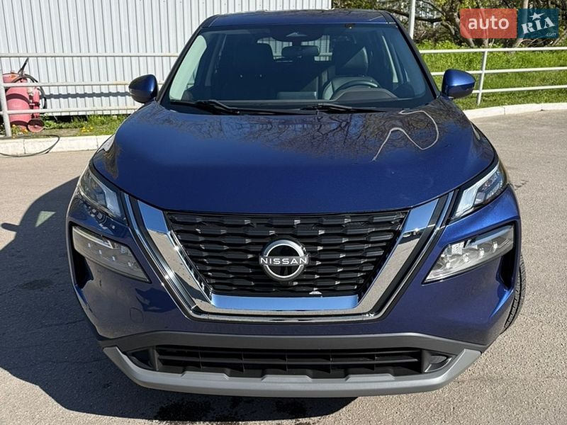 Внедорожник / Кроссовер Nissan Rogue 2022 в Харькове