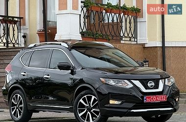 Внедорожник / Кроссовер Nissan Rogue 2018 в Дрогобыче