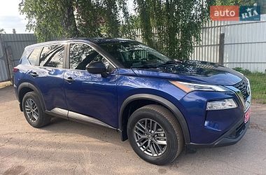 Внедорожник / Кроссовер Nissan Rogue 2021 в Лубнах