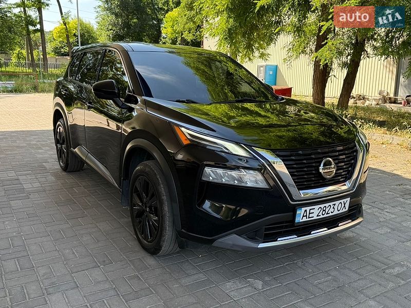 Внедорожник / Кроссовер Nissan Rogue 2021 в Днепре